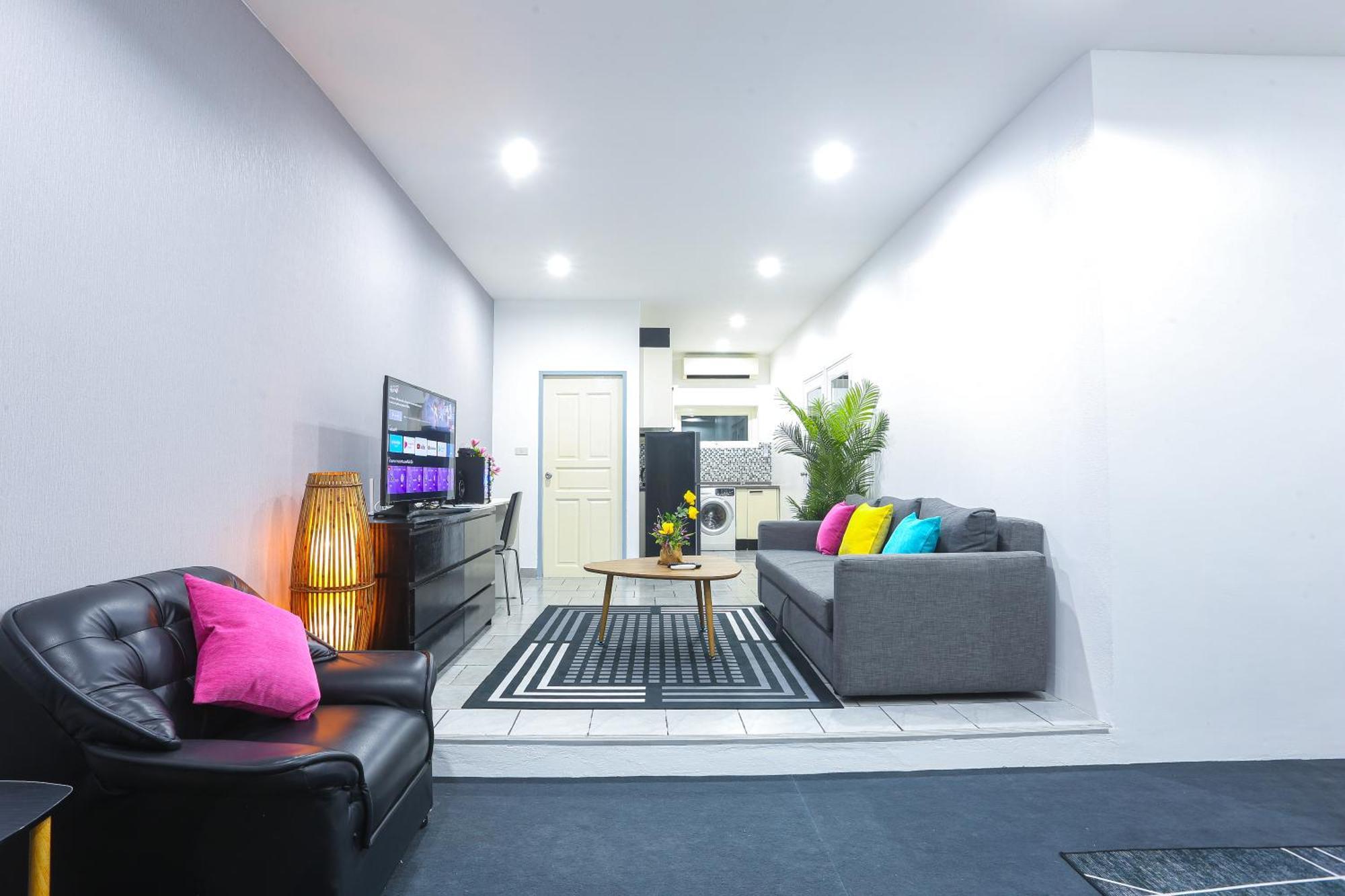Pool Villa Pattaya Phratamnak C2- 2 Bedroom Jomtien Beach Exterior photo